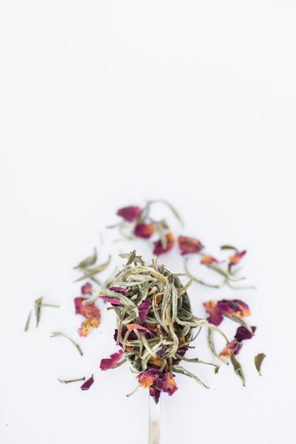 White tea, rose petals Loose Leaf Tea